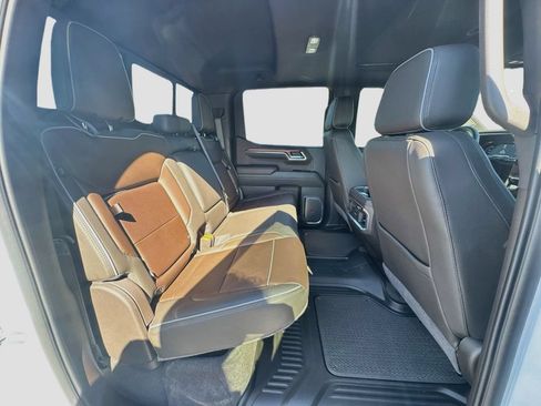 Used 2023 GMC Sierra 1500 Denali w/ Denali Reserve Package RWD image 31