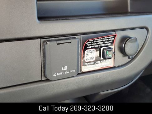 New 2025 GMC Savana 3500 Extended w/ Driver Convenience Package image 31