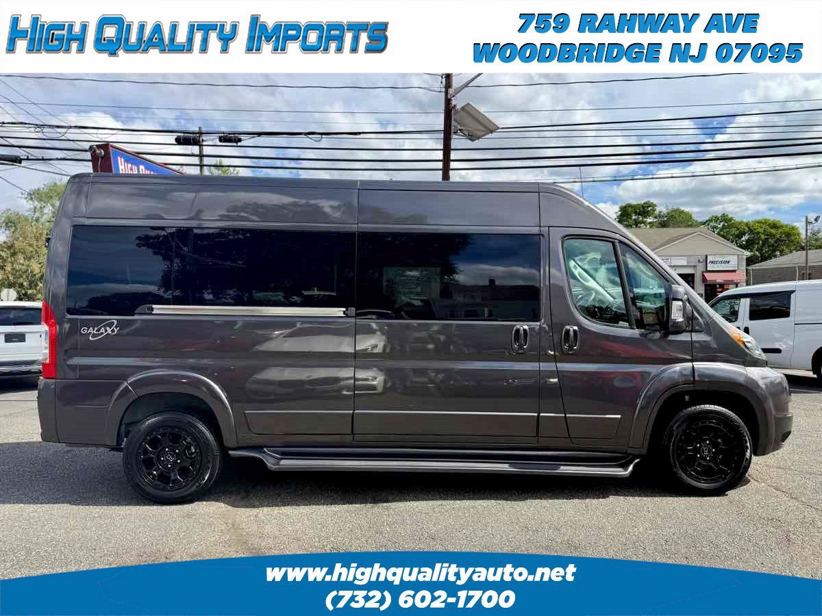 Used 2021 RAM ProMaster 2500 w/ Premium Appearance Group FWD image 8