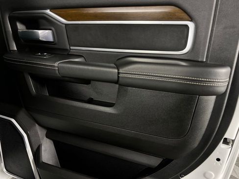 Used 2024 RAM 2500 Laramie image 31