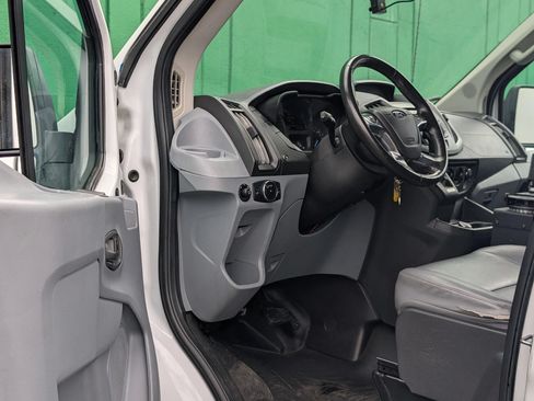 Used 2019 Ford Transit 250 148 High Roof Extended RWD image 25