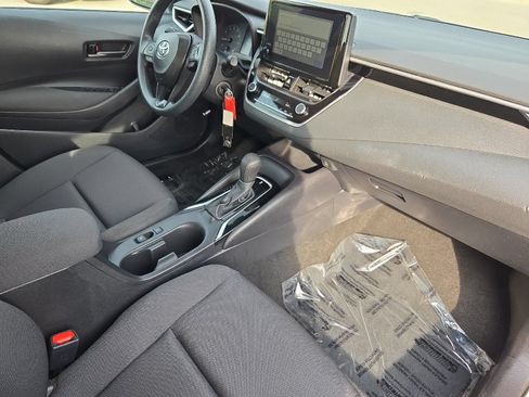 Used 2024 Toyota Corolla LE FWD image 14