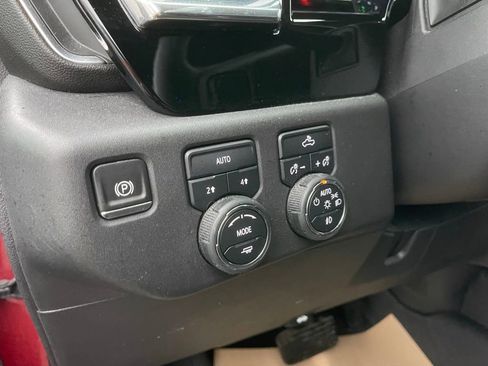 Used 2023 Chevrolet Silverado 1500 RST image 13