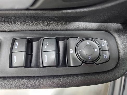 Used 2022 GMC Terrain SLT AWD/4WD image 26