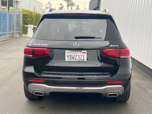 Certified 2022 Mercedes-Benz GLB 250 4MATIC image 5