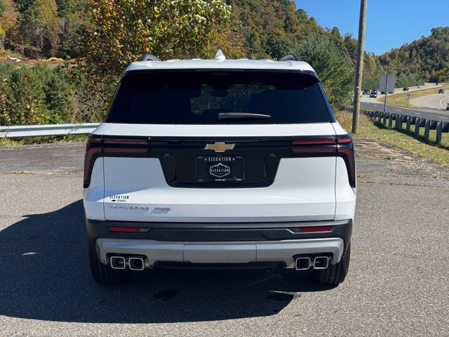 New 2027 Chevrolet Traverse LT w/ Driver Confidence Package AWD/4WD image 6