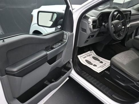 Used 2023 Ford F150 XLT image 27