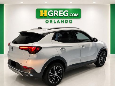Used 2020 Buick Encore GX Essence w/ Advanced Technology Package FWD image 6