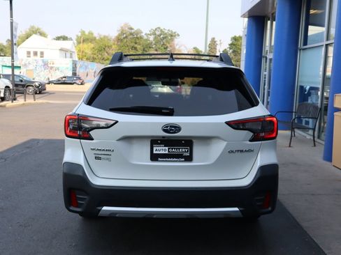 Used 2022 Subaru Outback Limited AWD/4WD image 4