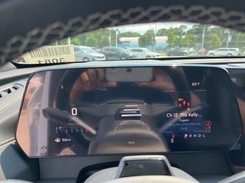 New 2026 Chevrolet Traverse LT w/ Enhanced Driving Package image 25