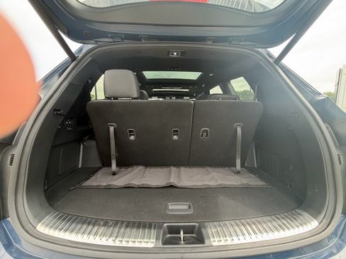 Used 2023 Kia Telluride SX X-Line AWD/4WD image 6