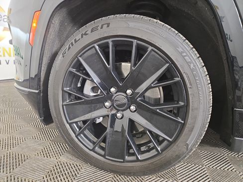 Used 2024 Jeep Wagoneer Launch Edition image 34