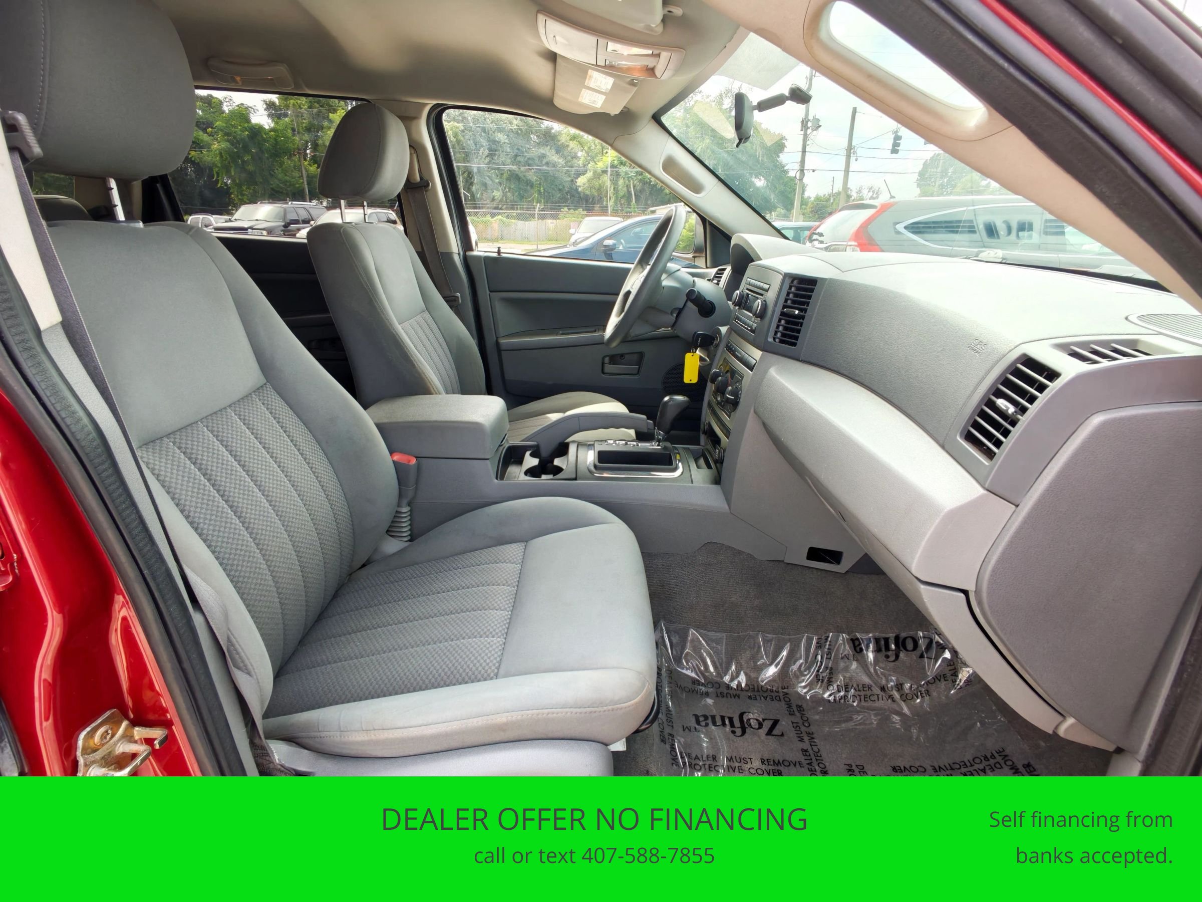 Used 2006 Jeep Grand Cherokee Laredo w/ Cargo Convenience Group RWD image 16