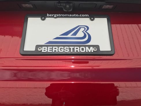 Certified 2026 Buick Enclave Sport Touring w/ Power Package image 32