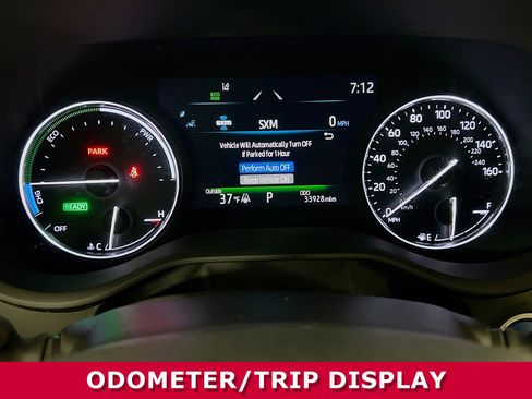 Used 2023 Toyota Sienna Limited image 17