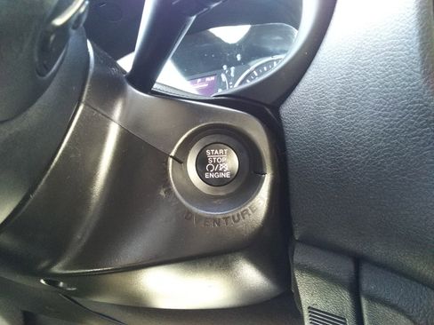 Used 2020 Jeep Renegade Altitude image 16