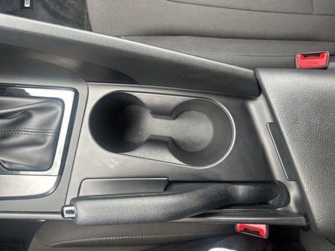 Certified 2025 Hyundai Elantra Sport FWD image 17