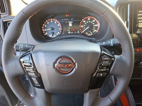 New 2025 Nissan Frontier PRO-4X w/ Tow Package image 9