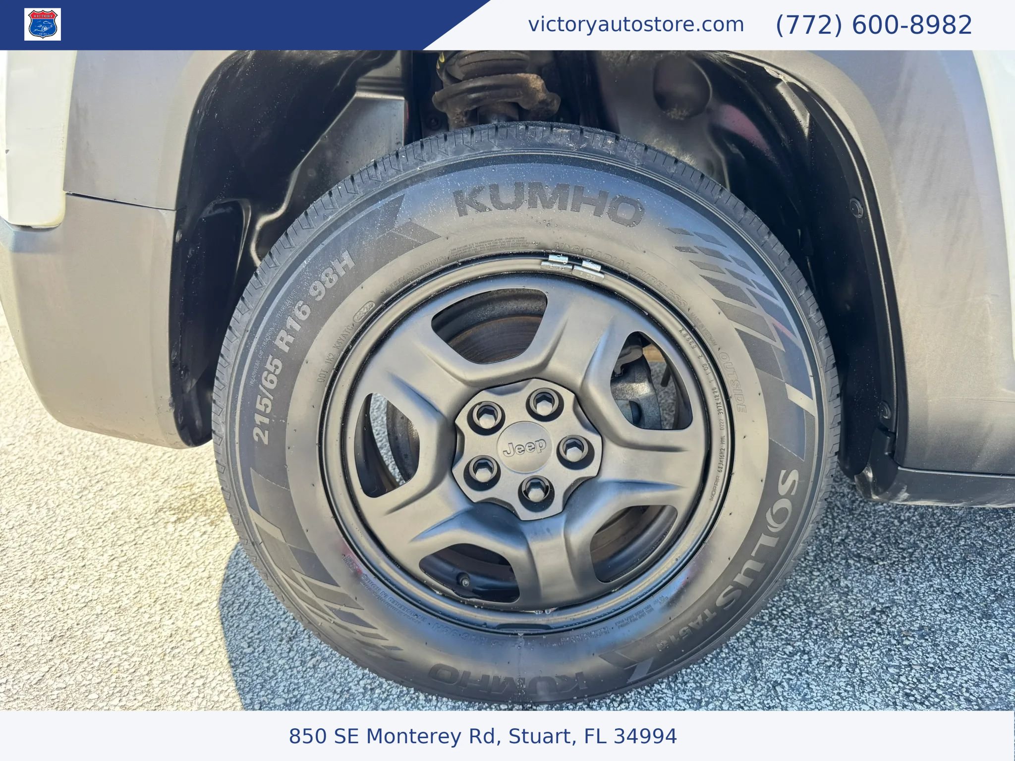 Used 2017 Jeep Renegade Sport w/ Power & Air Group FWD image 10