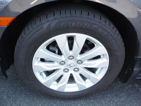 Used 2019 Honda Odyssey LX image 3