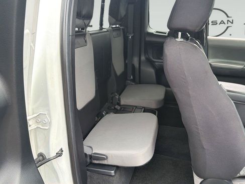 Used 2022 Toyota Tacoma SR w/ SX Package RWD image 28