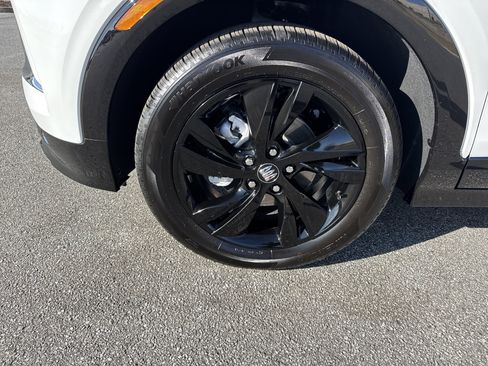 Used 2026 Buick Encore GX Sport Touring w/ Comfort Package image 13