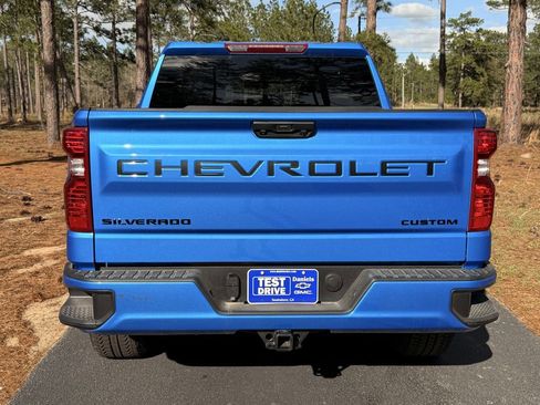 New 2026 Chevrolet Silverado 1500 Custom w/ LPO, Dark Essentials Package AWD/4WD image 4