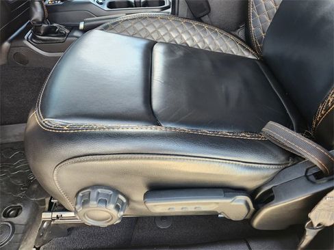 Used 2021 Jeep Wrangler Unlimited Sahara image 24