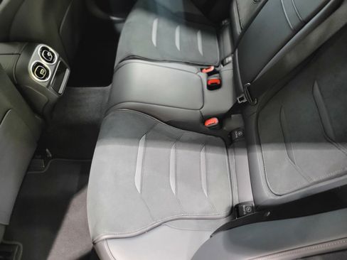 Used 2024 Mercedes-Benz C 63 AMG S image 6