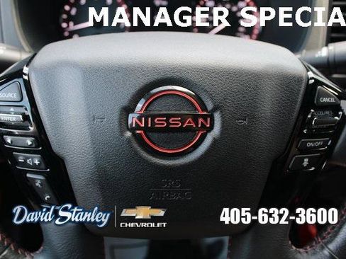 Used 2022 Nissan Frontier PRO-4X image 15