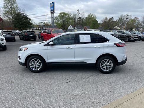 Used 2024 Ford Edge SEL image 47