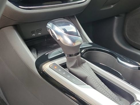 Used 2025 Buick Envista Avenir FWD image 26