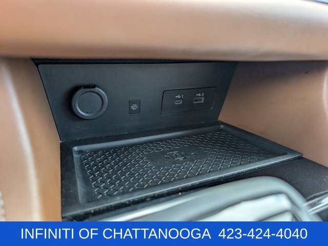 Used 2023 Nissan Pathfinder Platinum w/ Cargo Package AWD/4WD image 18
