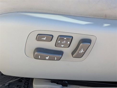 Used 2011 Lexus LS 460 image 19