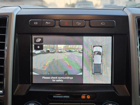 Used 2018 Ford F250 Lariat w/ Lariat Ultimate Package AWD/4WD image 25