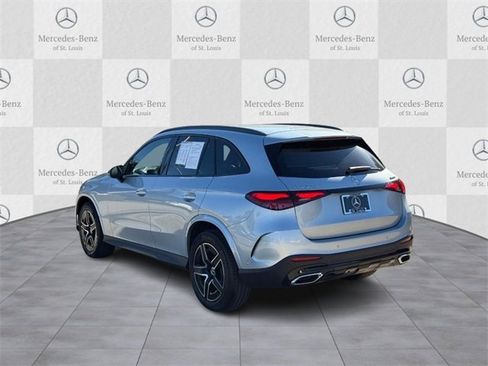 Certified 2025 Mercedes-Benz GLC 300 4MATIC image 4