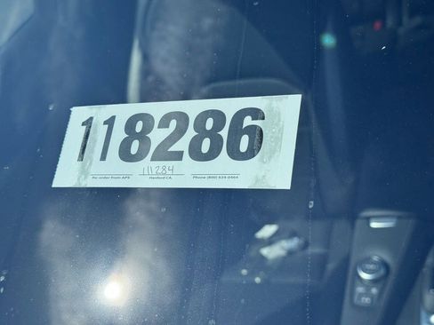 New 2025 INFINITI QX50 Luxe image 24