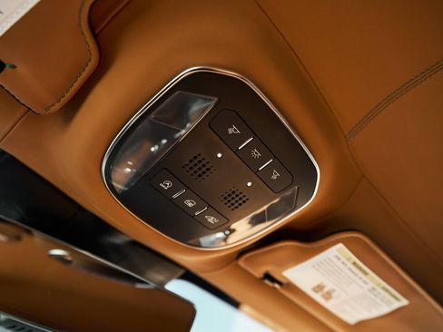 Used 2022 Ferrari F8 Tributo image 70