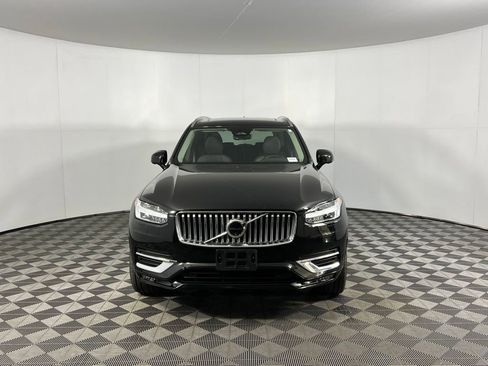 Used 2024 Volvo XC90 B5 Plus image 6