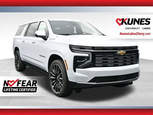 New 2026 Chevrolet Suburban High Country AWD/4WD image 1