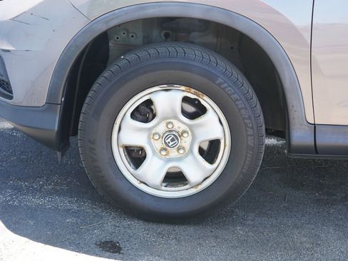 Used 2015 Honda CR-V LX image 6