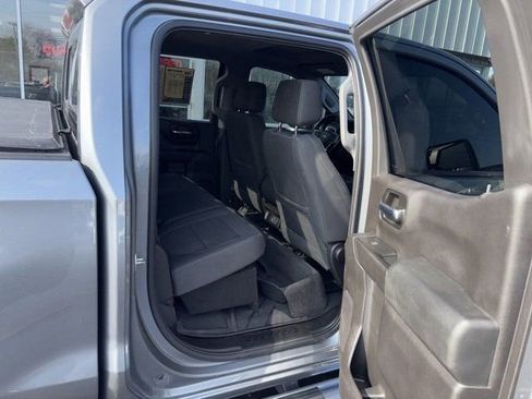 Used 2019 Chevrolet Silverado 1500 LT w/ All-Star Edition AWD/4WD image 10