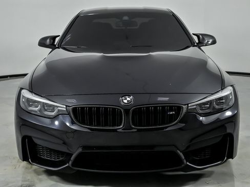 Used 2018 BMW M4 Coupe RWD image 5