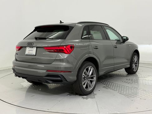 New 2025 Audi Q3 2.0T Premium image 9