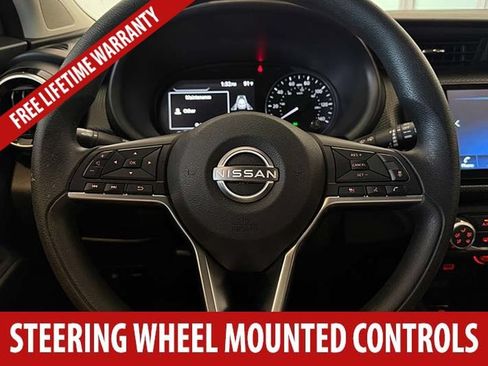 Used 2024 Nissan Kicks SV FWD image 9