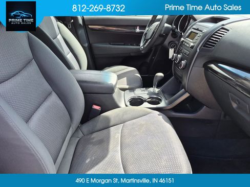Used 2011 Kia Sorento LX AWD/4WD image 32