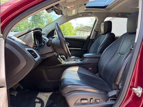 Used 2017 GMC Terrain SLT w/ Open Road Package AWD/4WD image 11