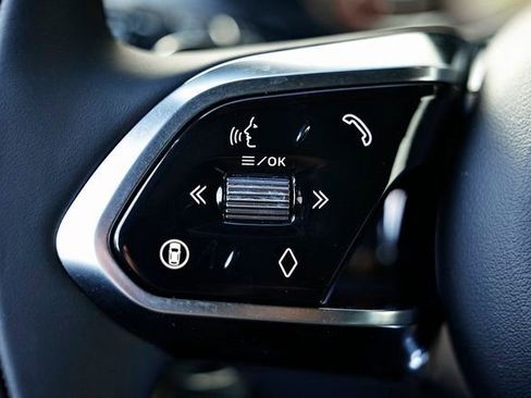 New 2026 Jaguar F-PACE R-Dynamic S image 37