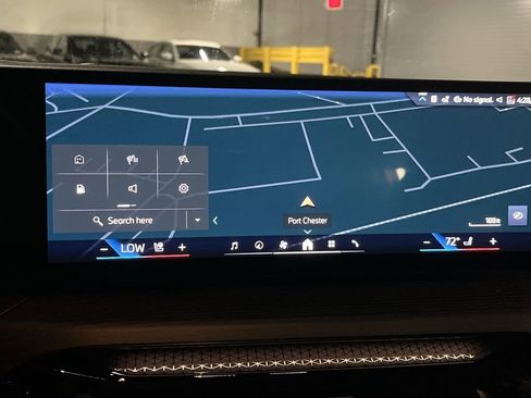 New 2025 BMW 330i xDrive Sedan w/ Convenience Package image 18