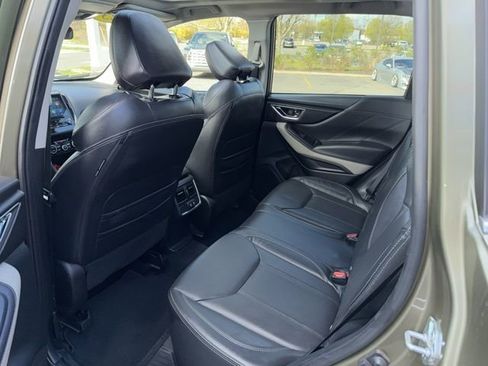 Used 2023 Subaru Forester Limited image 6